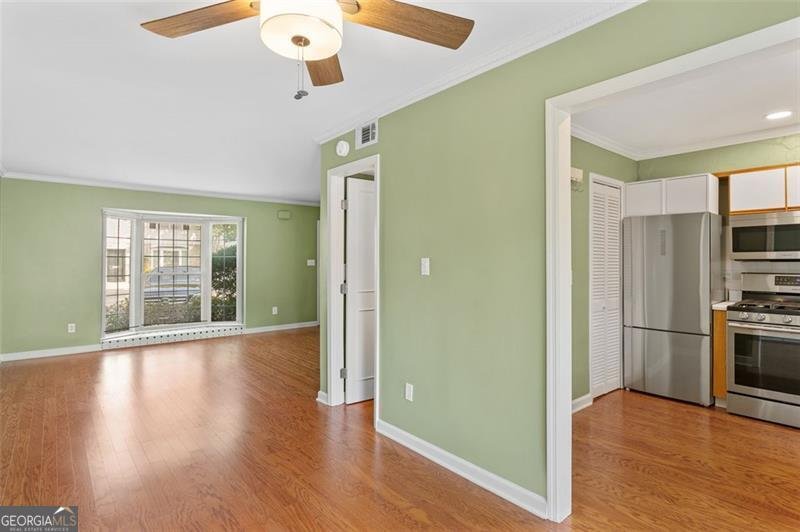 136 PEACHTREE MEMORIAL Drive Atlanta - 5