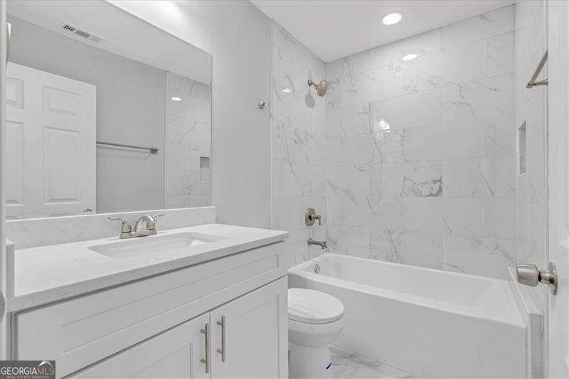 4806 FOREST Trail Douglasville - 32
