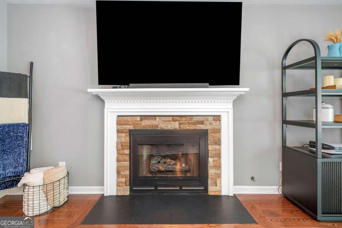 802 Bluff Place Woodstock - 10