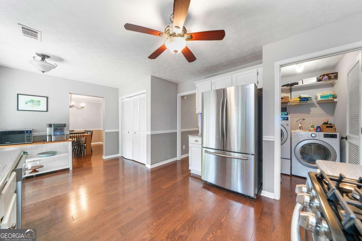 802 Bluff Place Woodstock - 16