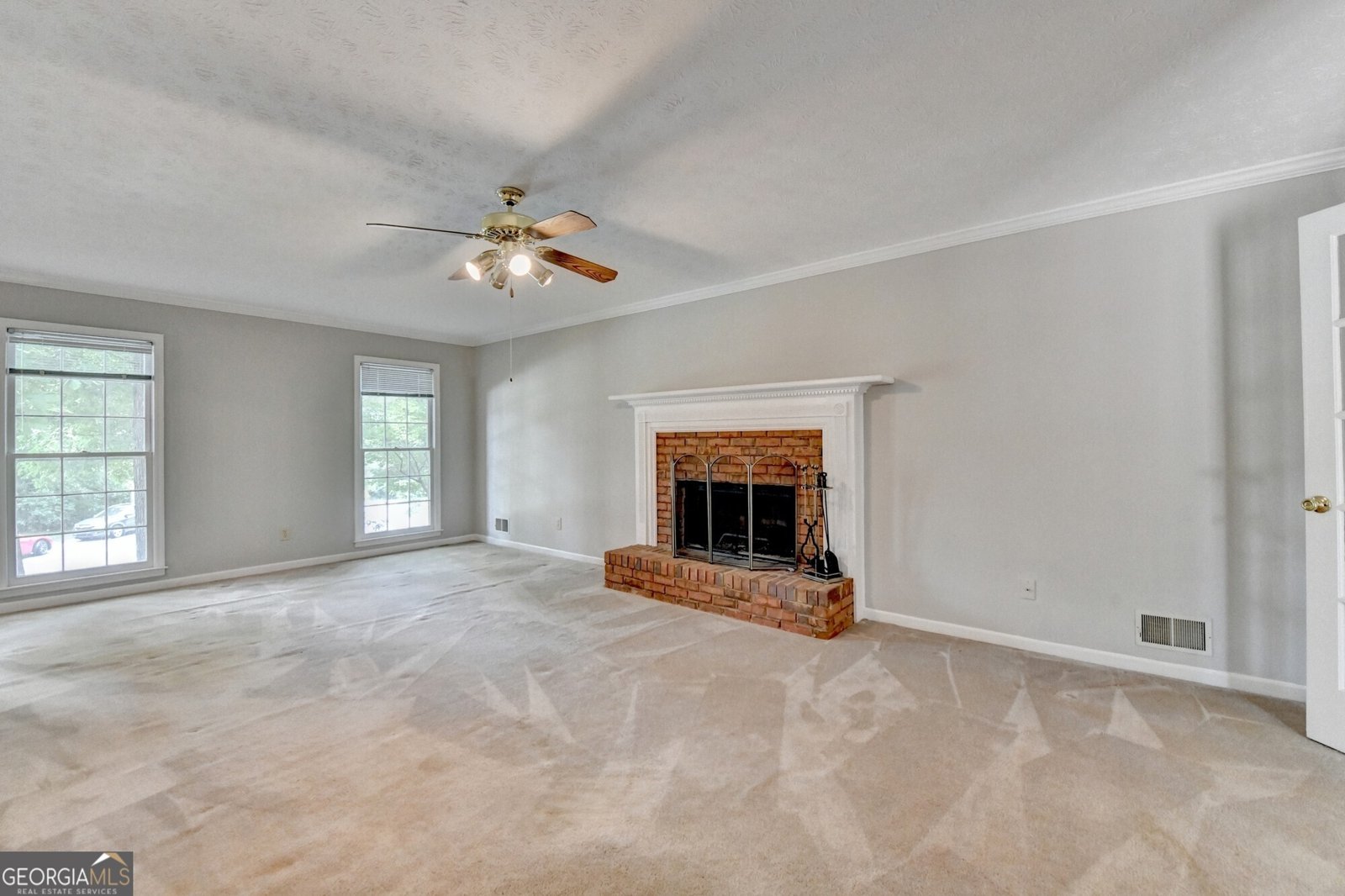 1592 Walkway Court Lilburn - 14