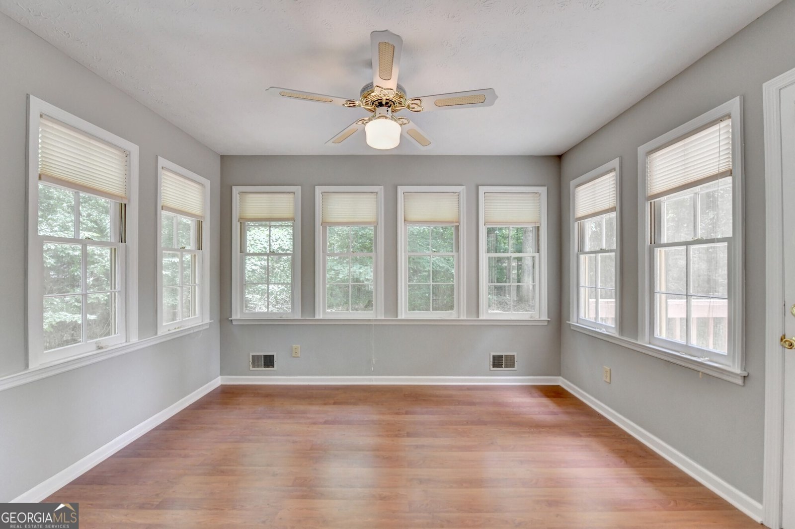 1592 Walkway Court Lilburn - 15