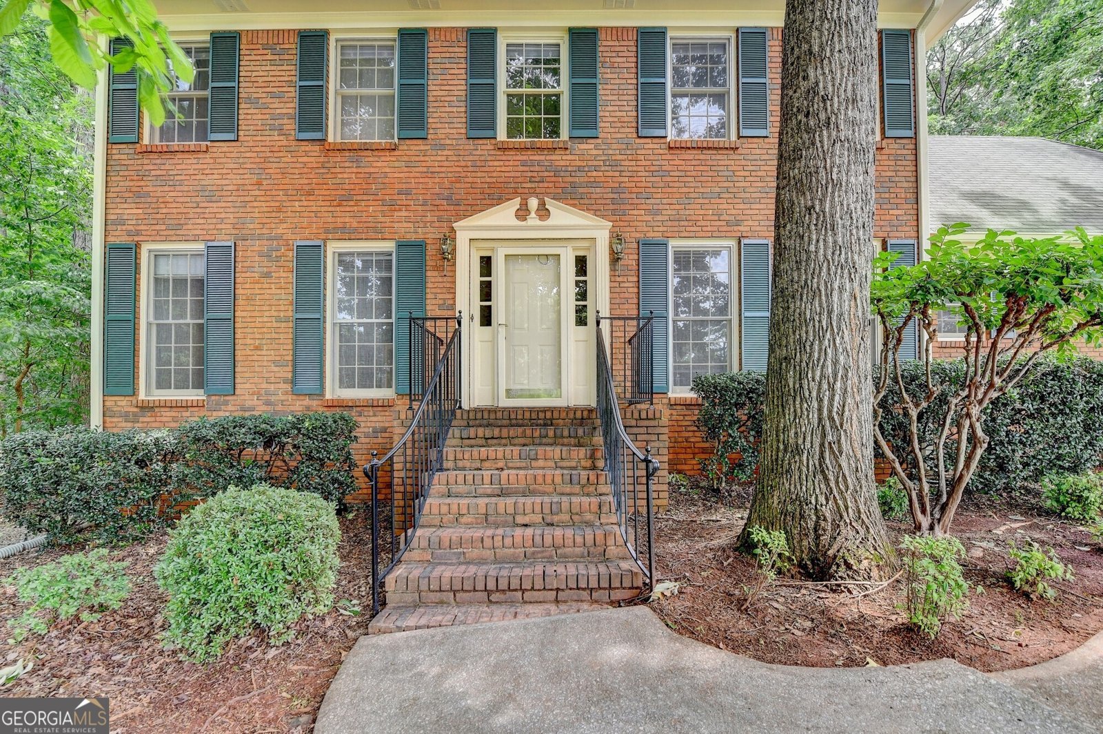 1592 Walkway Court Lilburn - 3