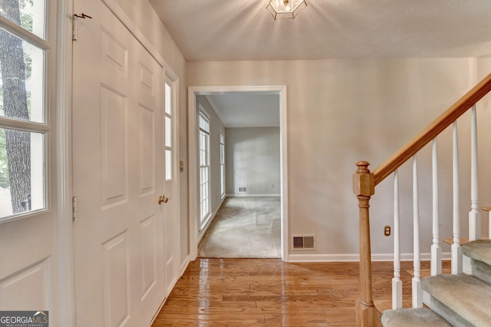 1592 Walkway Court Lilburn - 4