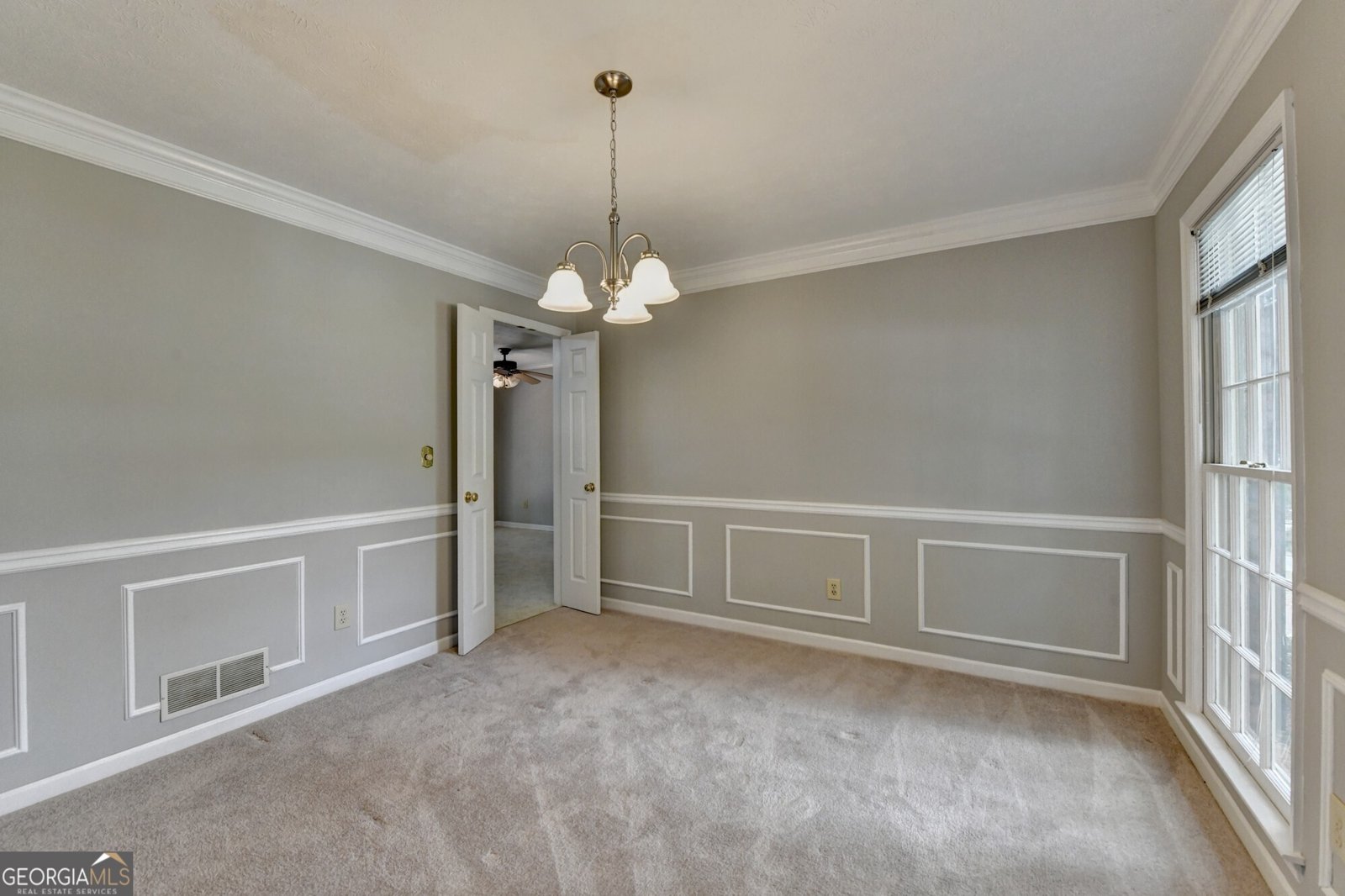 1592 Walkway Court Lilburn - 6