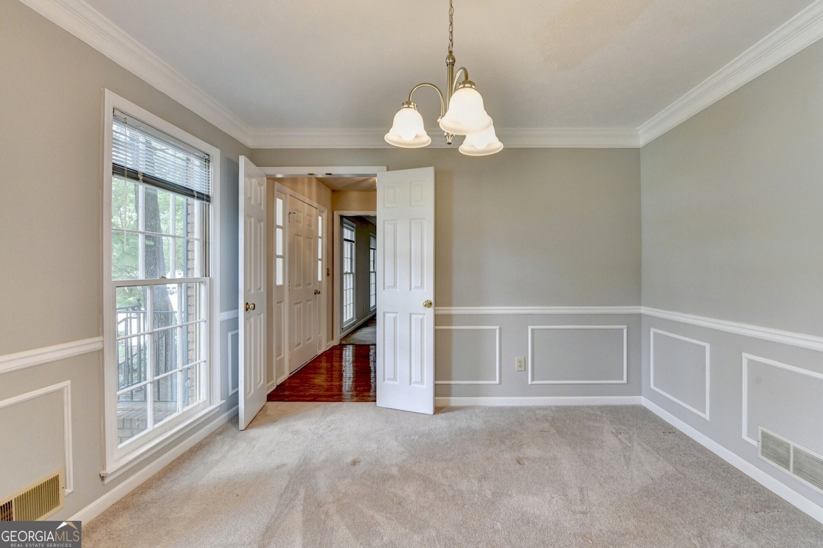 1592 Walkway Court Lilburn - 9