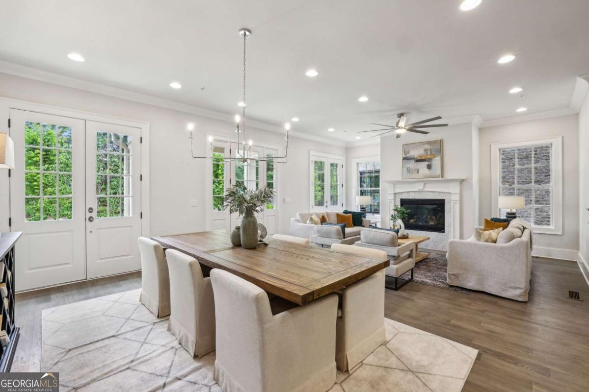 105 Cumming Street Alpharetta - 10