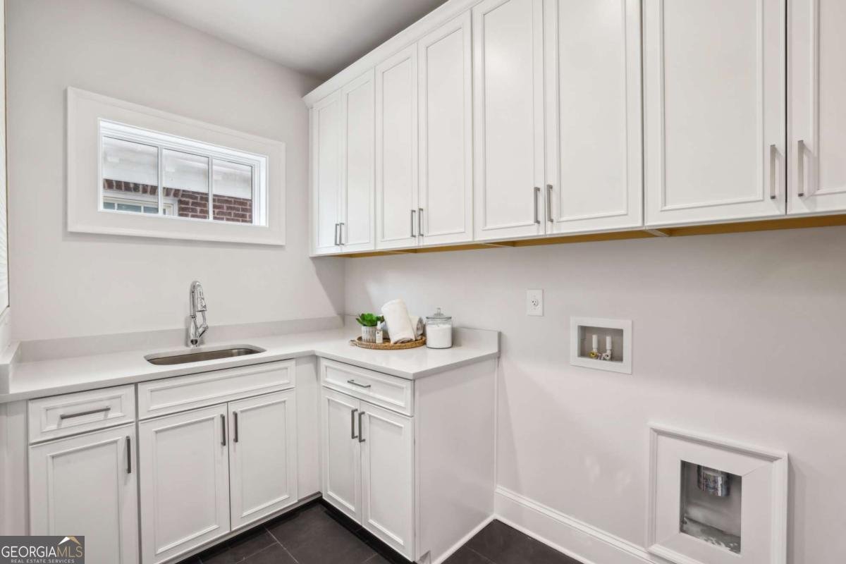 105 Cumming Street Alpharetta - 21