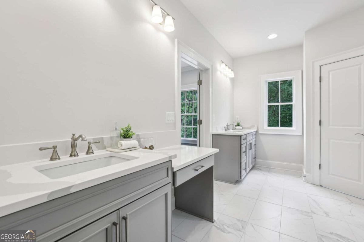105 Cumming Street Alpharetta - 25