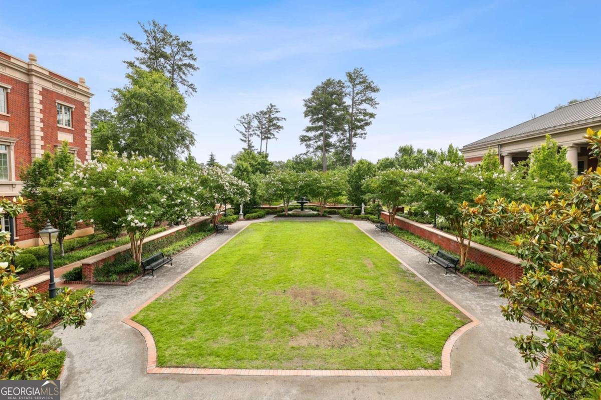 105 Cumming Street Alpharetta - 46
