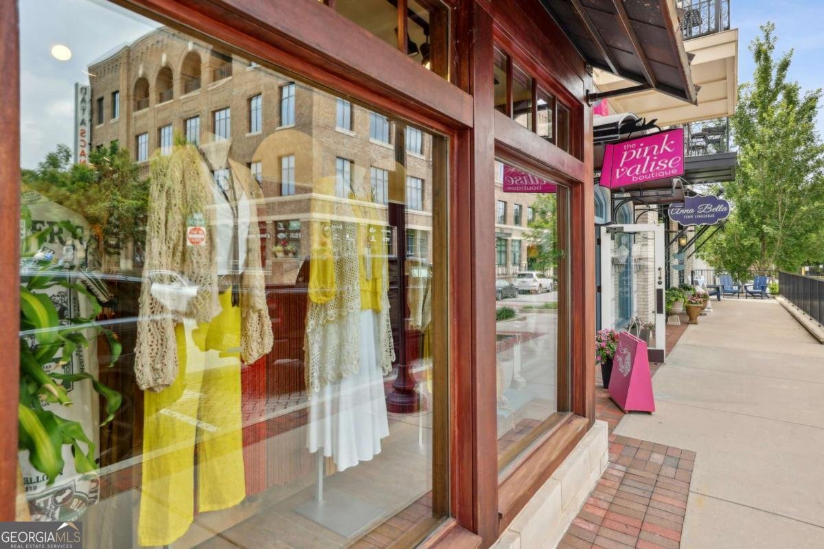 105 Cumming Street Alpharetta - 48
