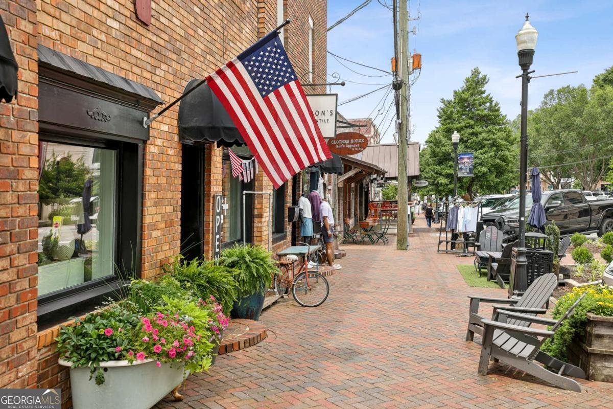 105 Cumming Street Alpharetta - 55