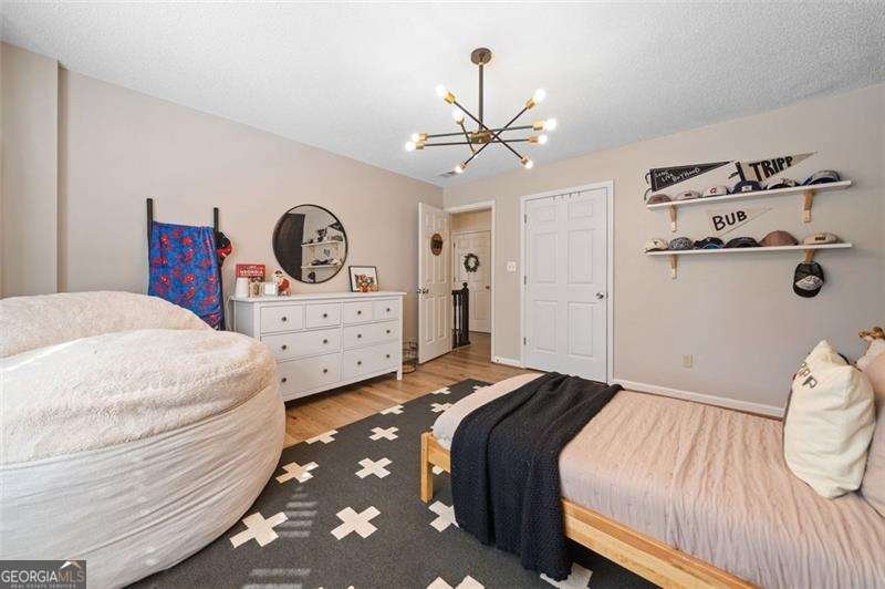 150 KENSLEY Way Dallas - 30