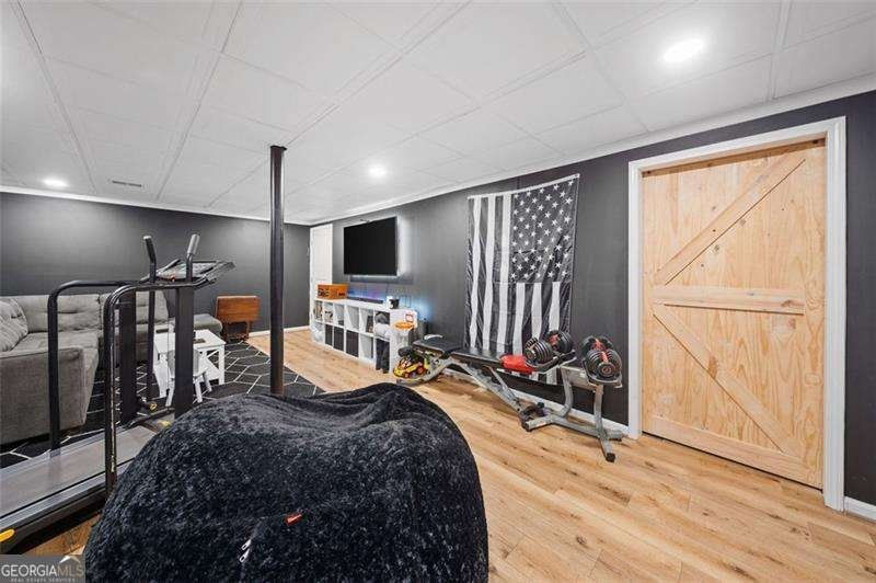 150 KENSLEY Way Dallas - 32