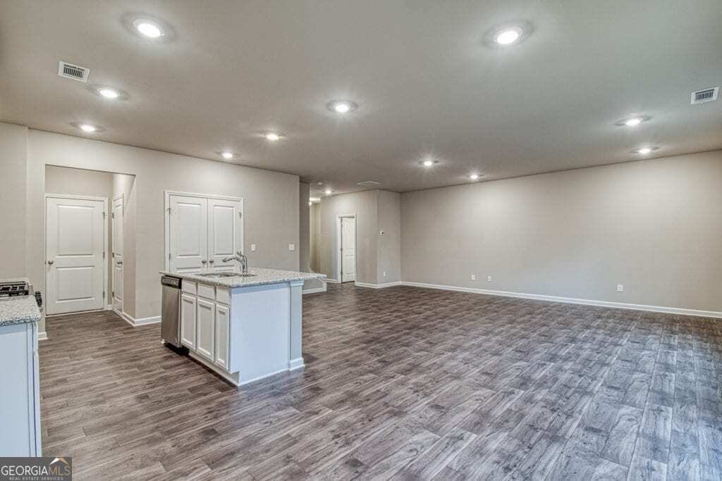 40 Avian Way Auburn - 12
