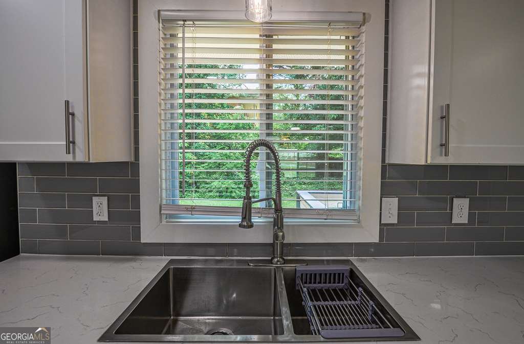 905 Hickory Ridge Road Lilburn - 14