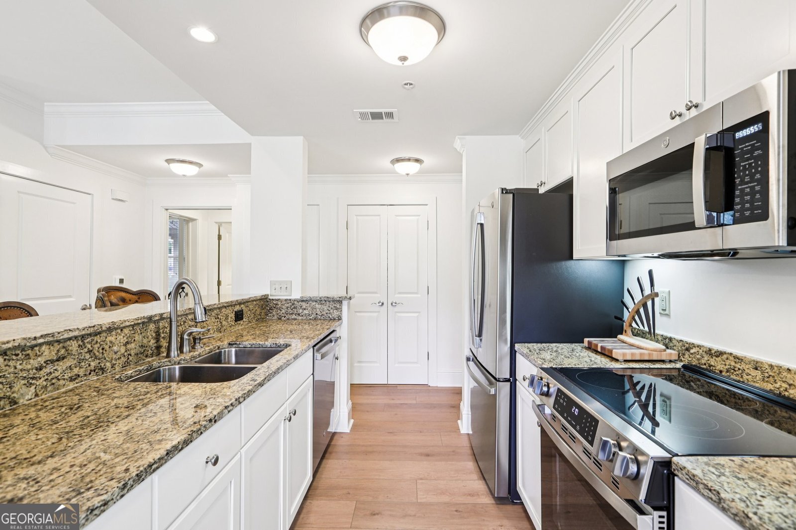 1010 Creekside Greensboro - 11