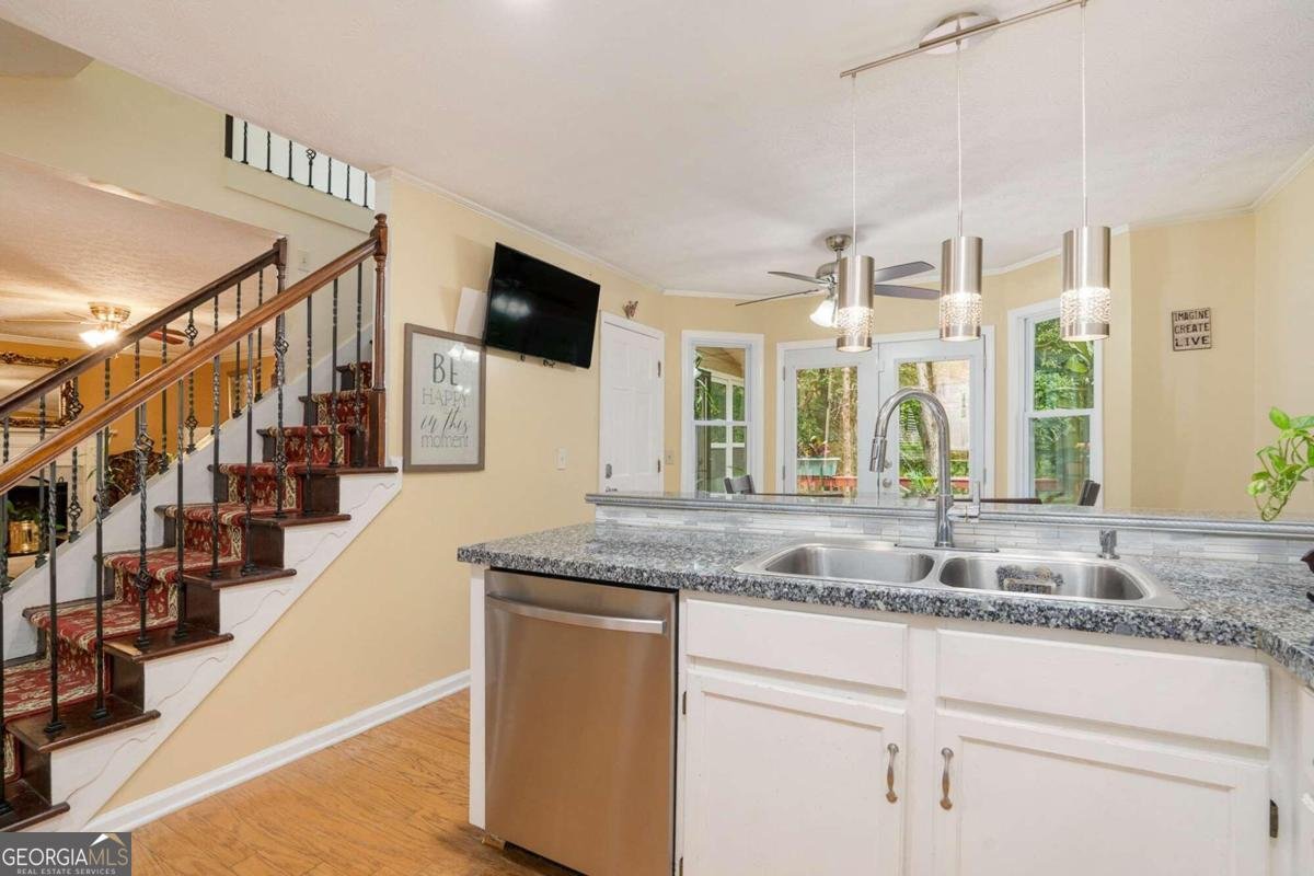 1911 Geyser Trace Lawrenceville - 14