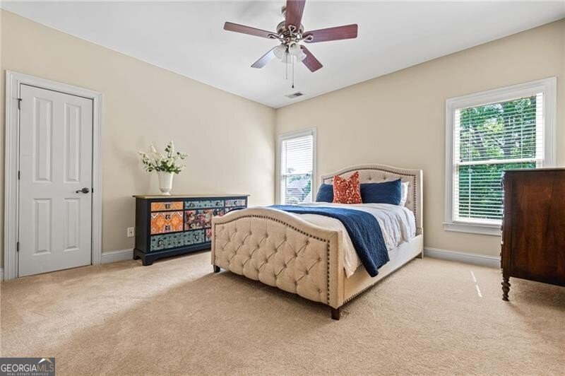 2953 Kings Walk Avenue Marietta - 27