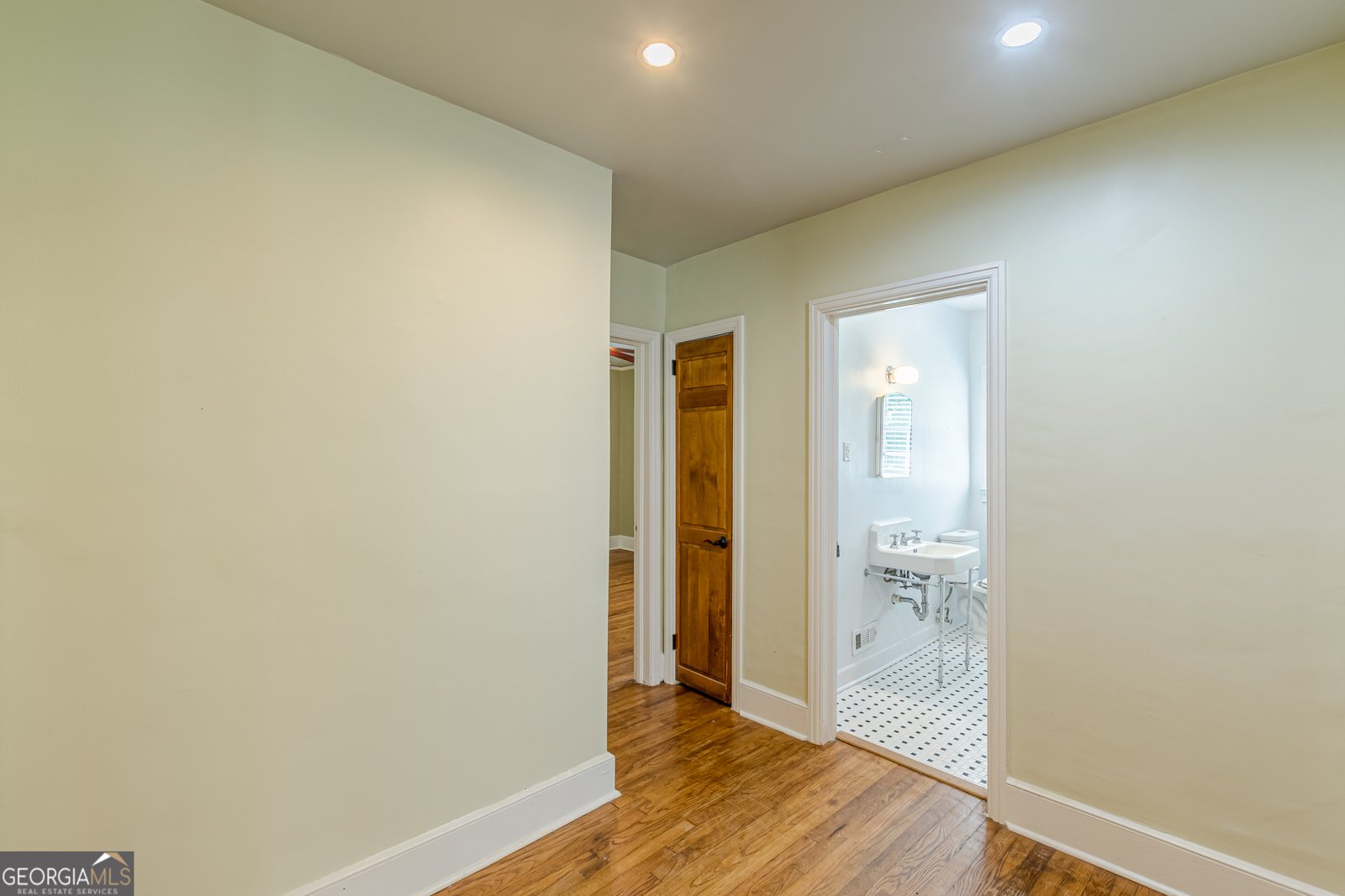 2367 Ridgeway Avenue Atlanta - 2