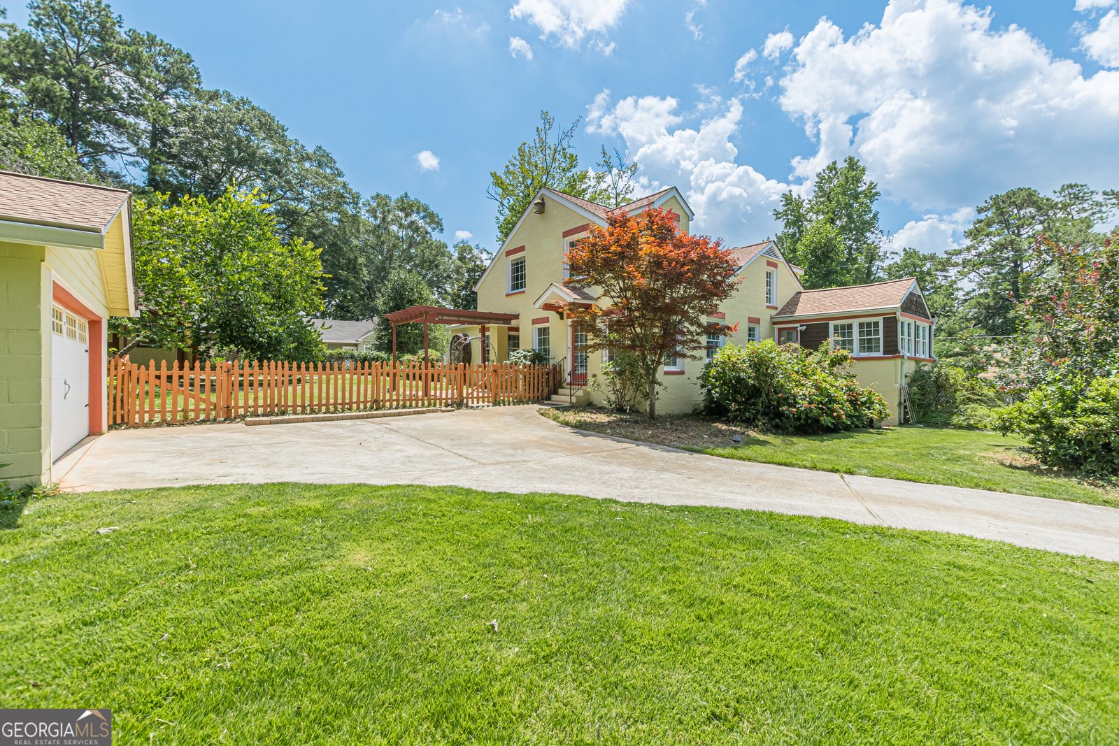 2367 Ridgeway Avenue Atlanta - 25