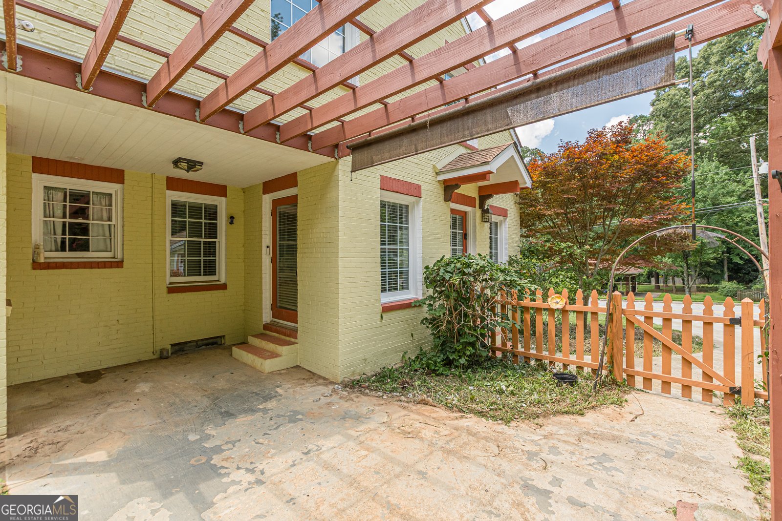 2367 Ridgeway Avenue Atlanta - 60