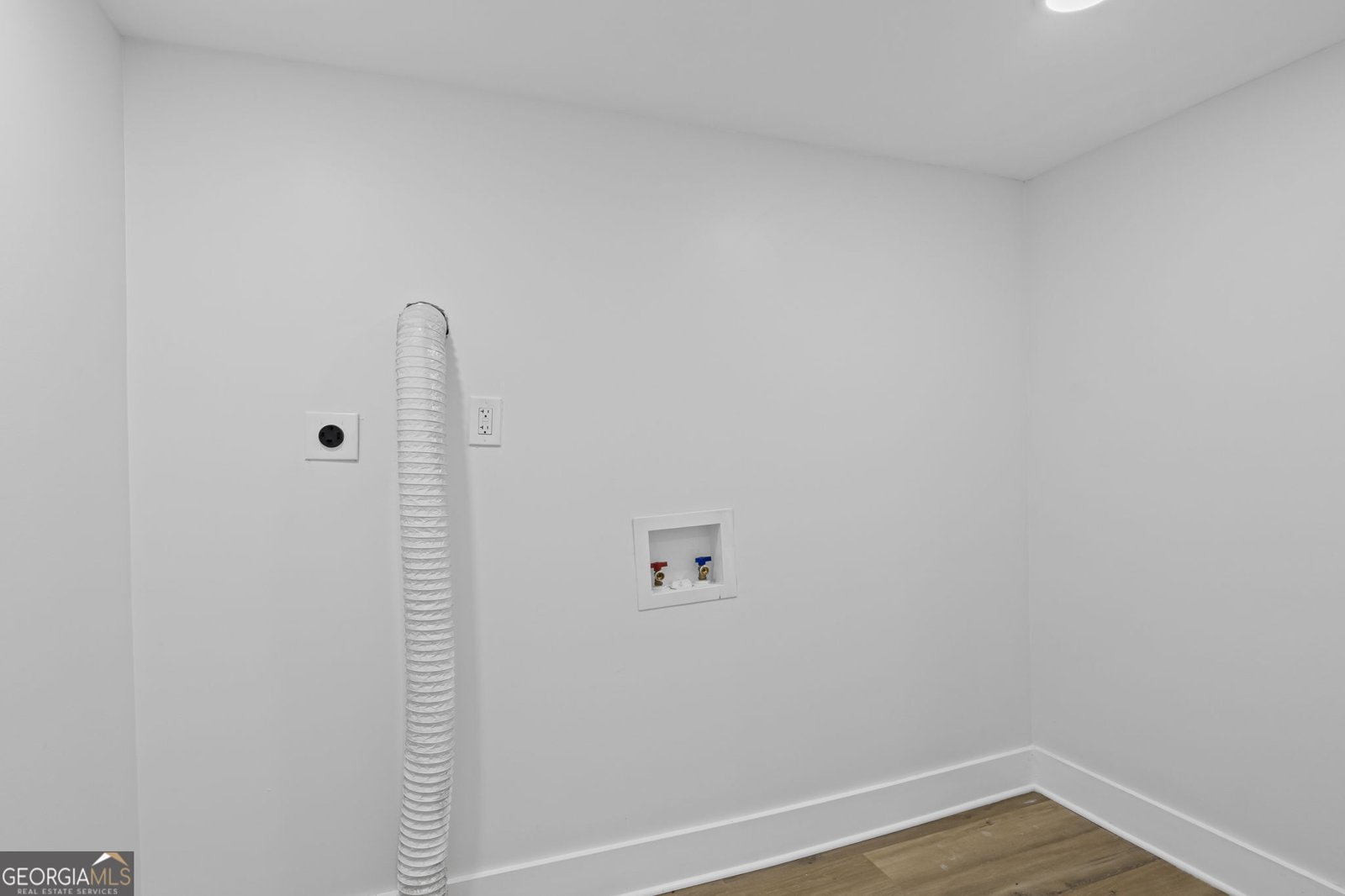 2128 Kimberly Road Atlanta - 28