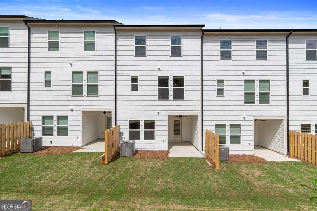 3151 Washburn Street Atlanta - 24