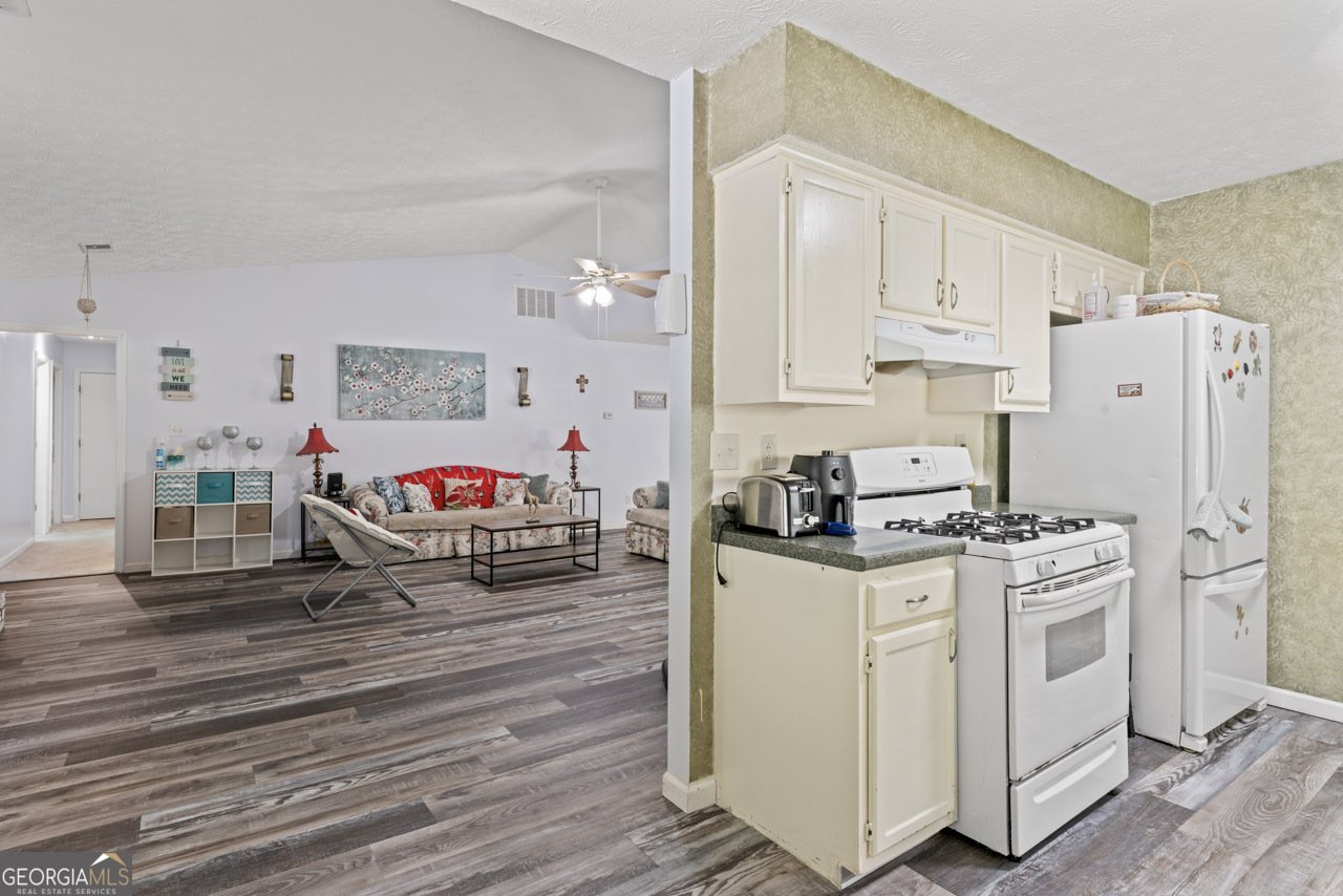 1738 Sherry Lane Jonesboro - 14