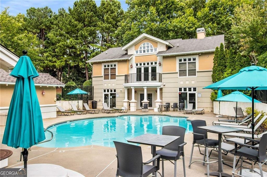 2700 Pine Tree Road Atlanta - 28