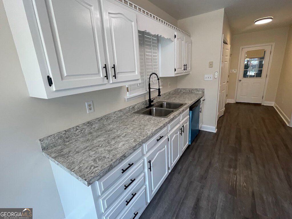 2543 Bascom Drive Albany - 13