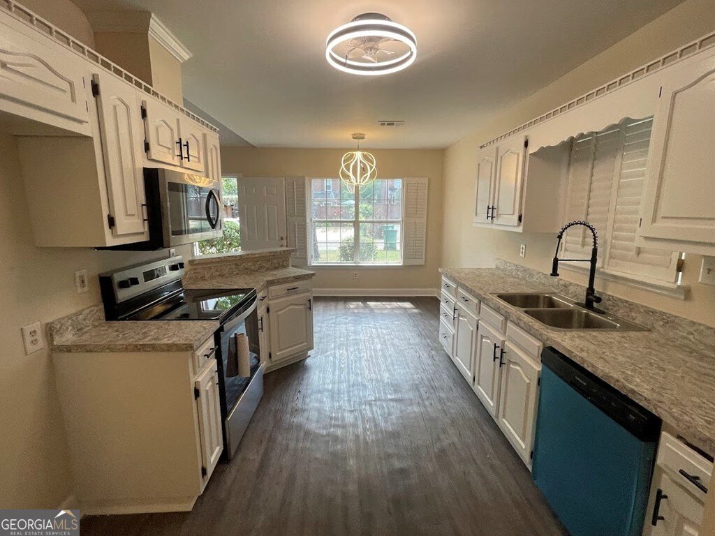 2543 Bascom Drive Albany - 18
