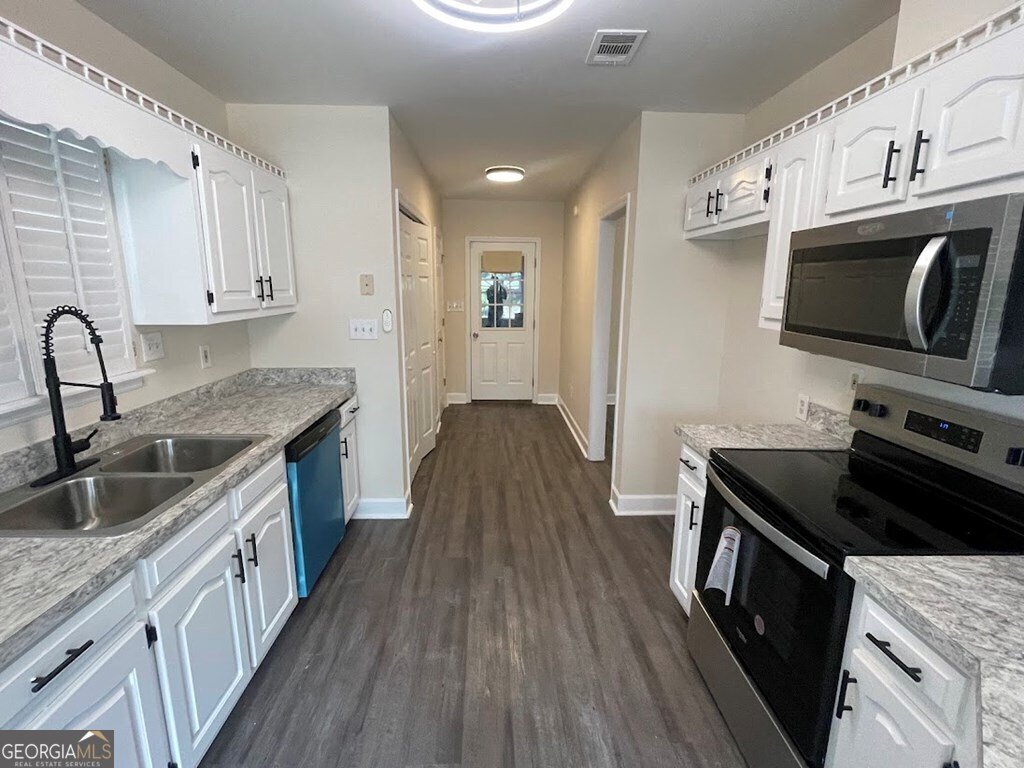 2543 Bascom Drive Albany - 19