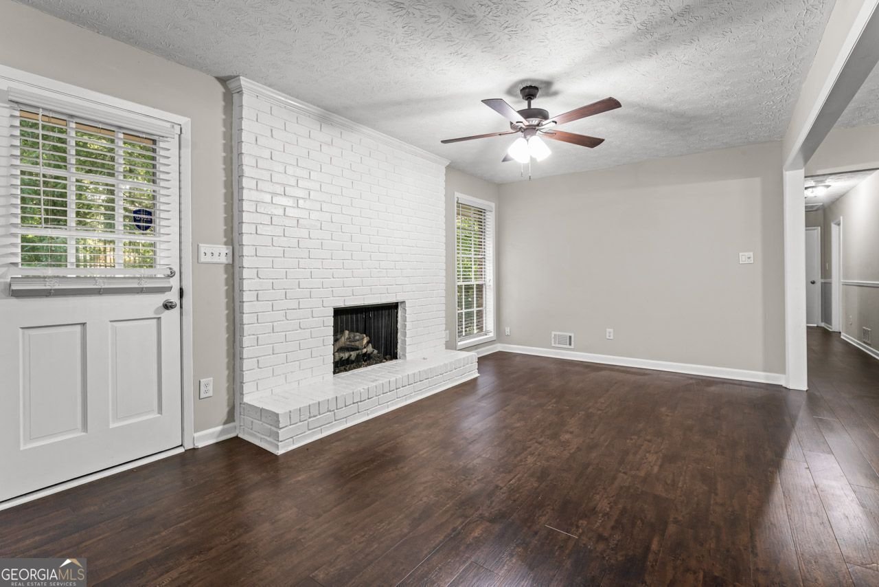 115 Club Circle Stockbridge - 18