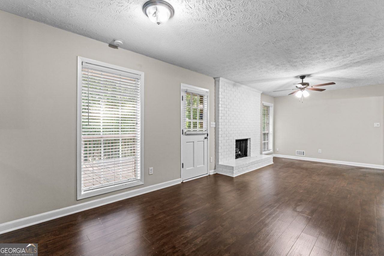 115 Club Circle Stockbridge - 23