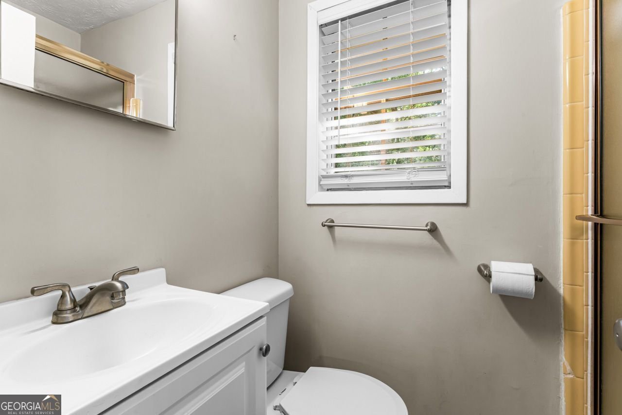 115 Club Circle Stockbridge - 29