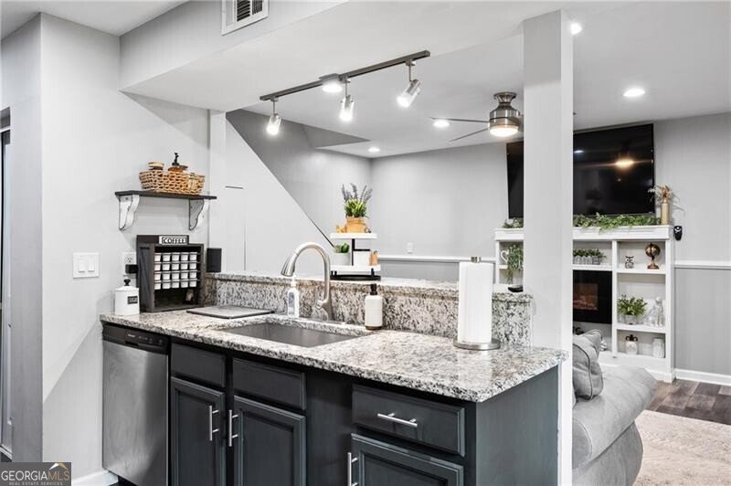 1351 Old Coach Road Marietta - 9