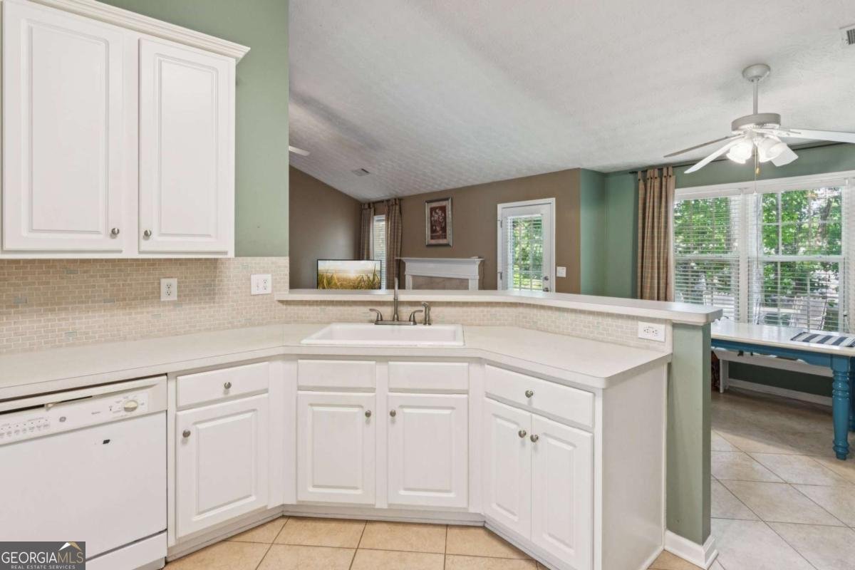 726 Sunset Ridge Lane Lawrenceville - 14