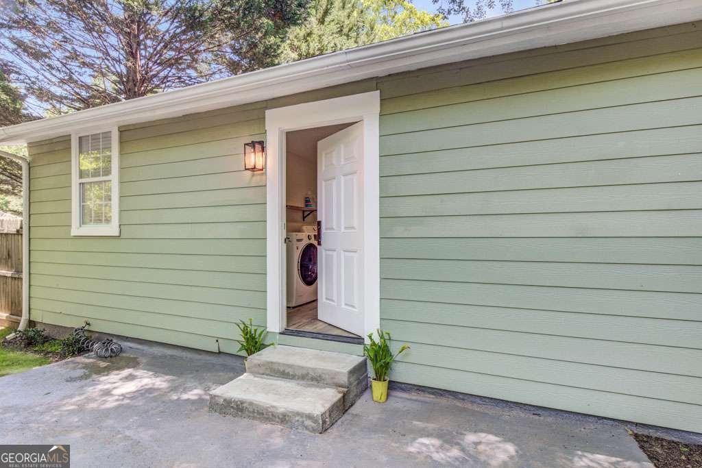2572 Bates Street Smyrna - 23