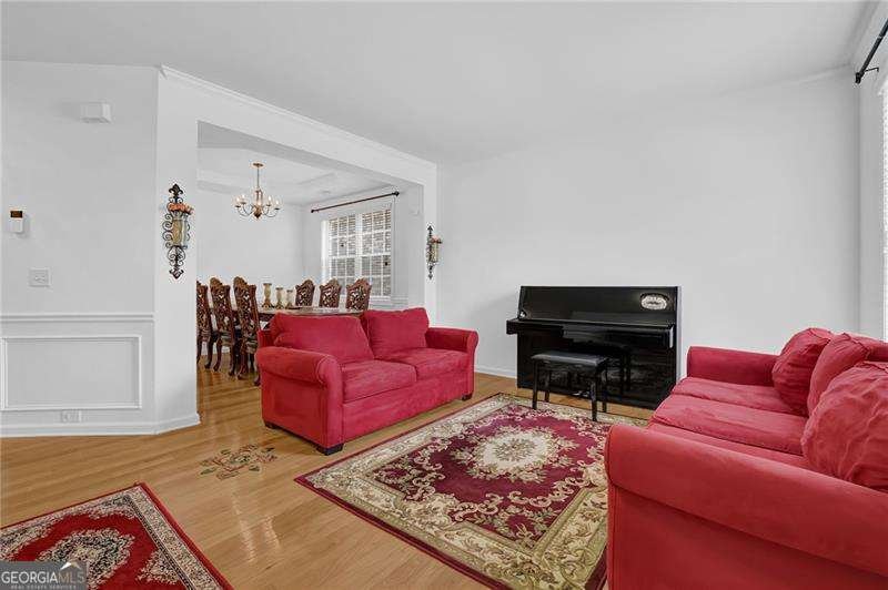7027 Walham Grove Duluth - 2