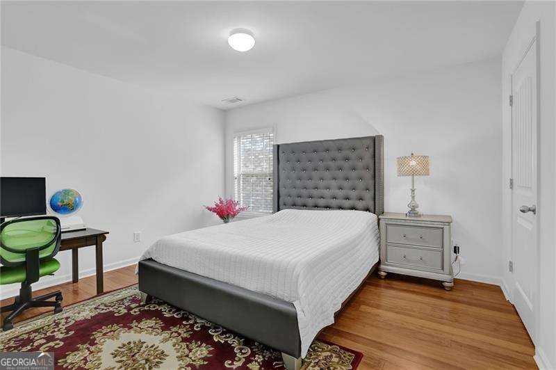 7027 Walham Grove Duluth - 35
