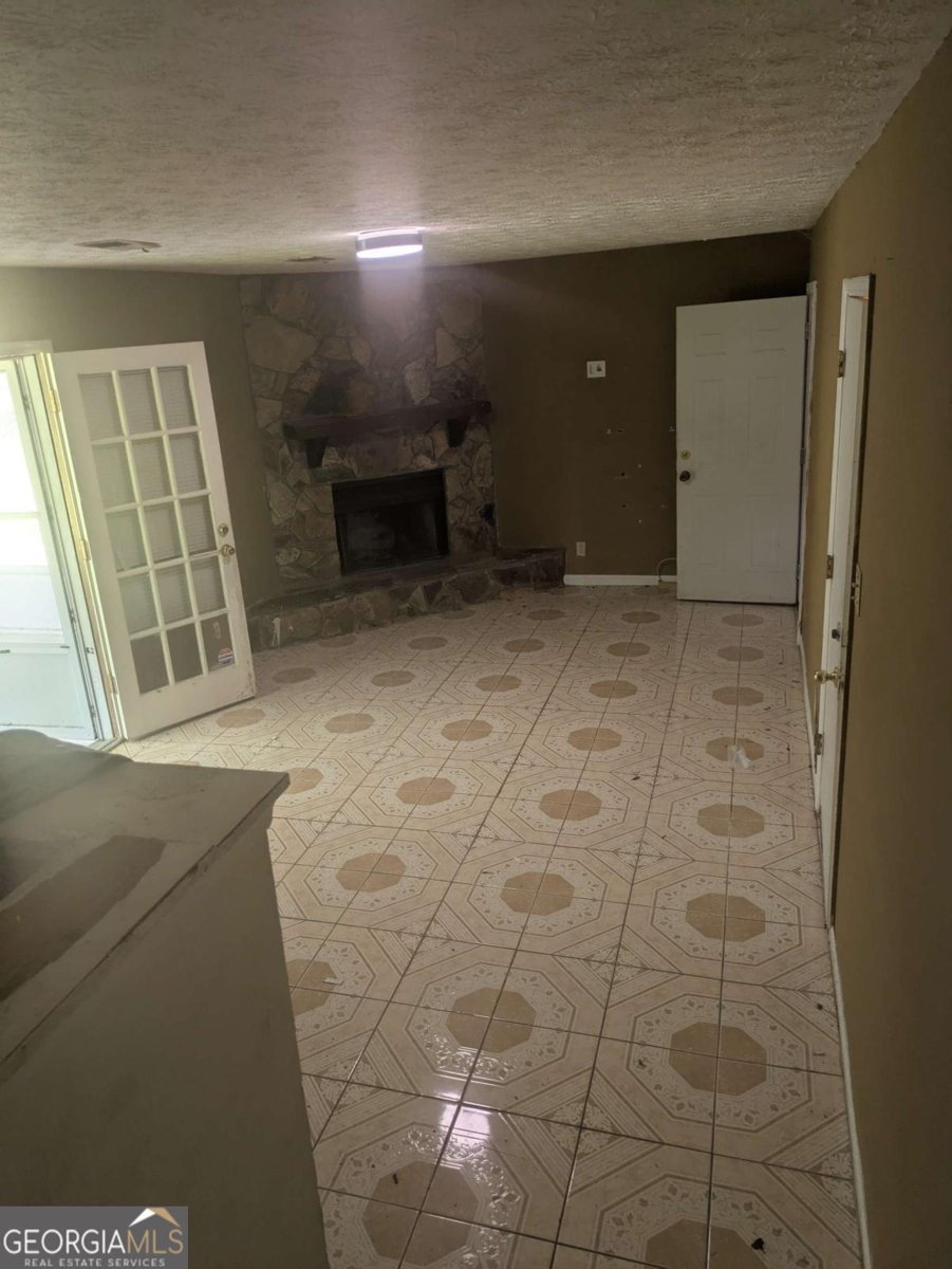 345 Staten Street Jonesboro - 19