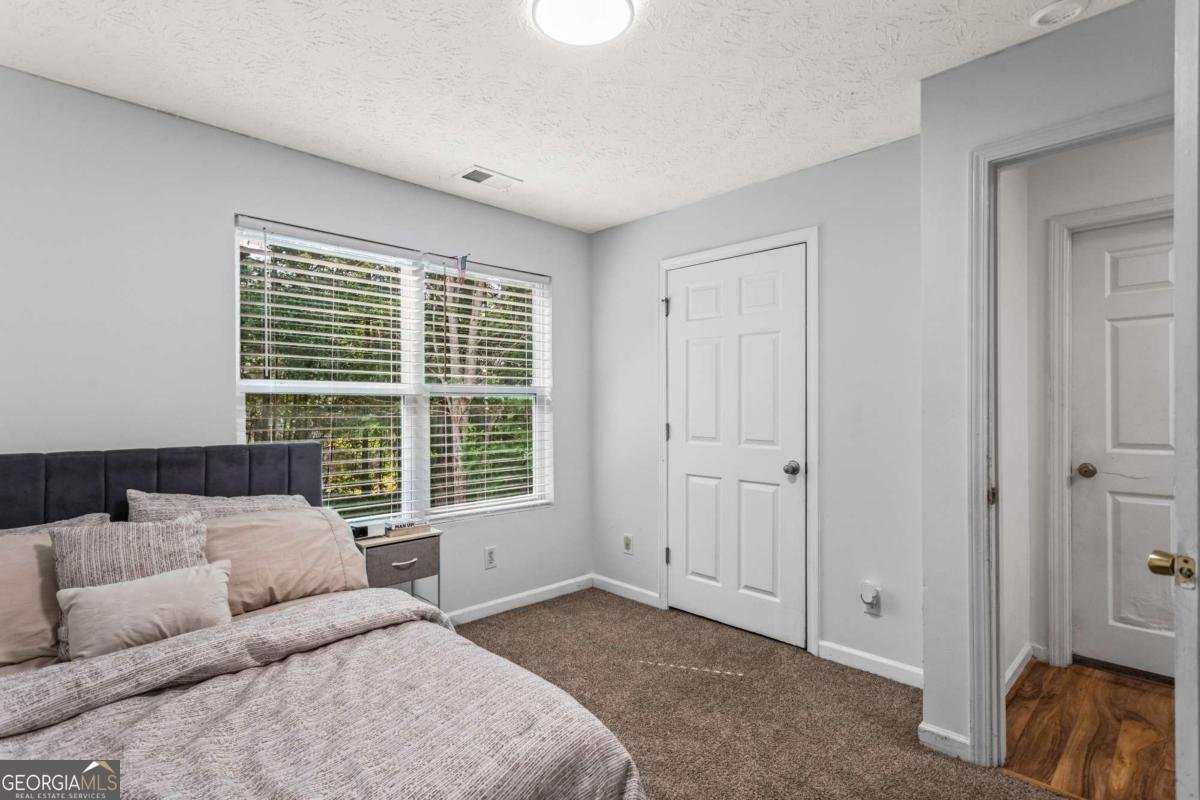 4203 Fairington Village Drive Lithonia - 23