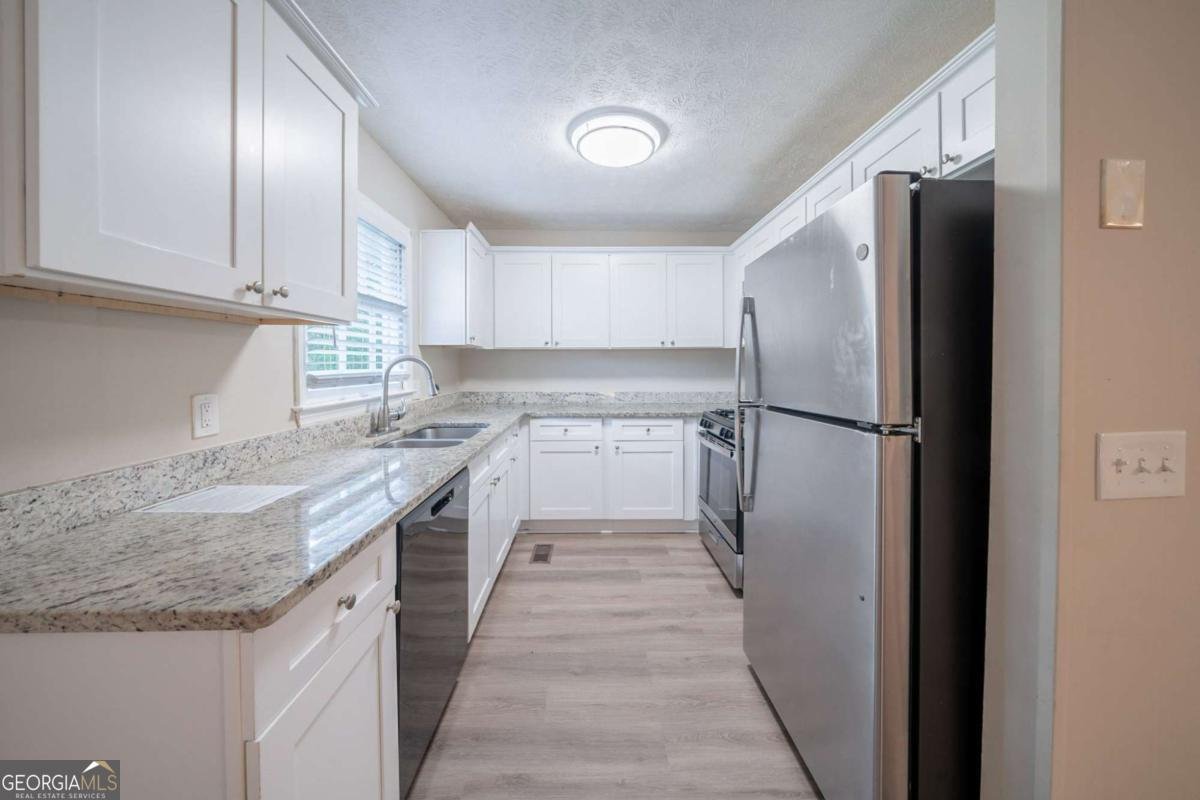 2091 Moon Drive Conyers - 2