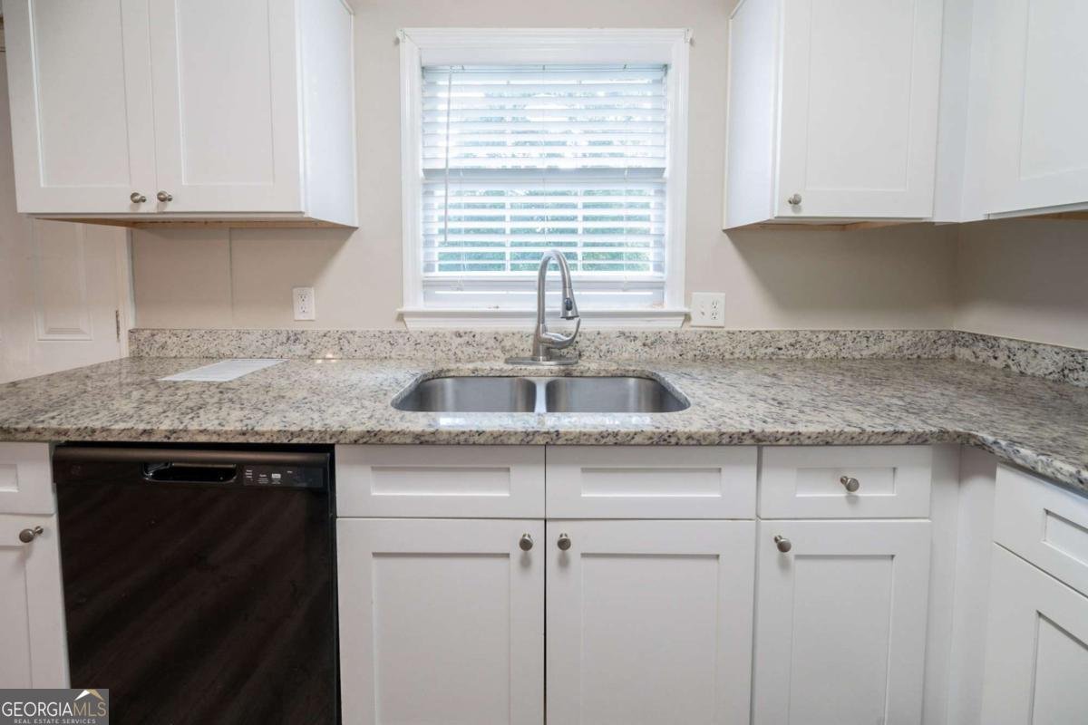 2091 Moon Drive Conyers - 4