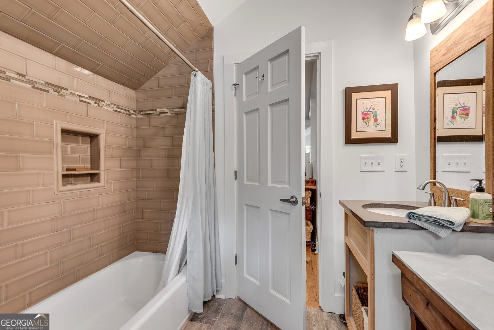4621 Lakeshore Drive Pine Lake - 38