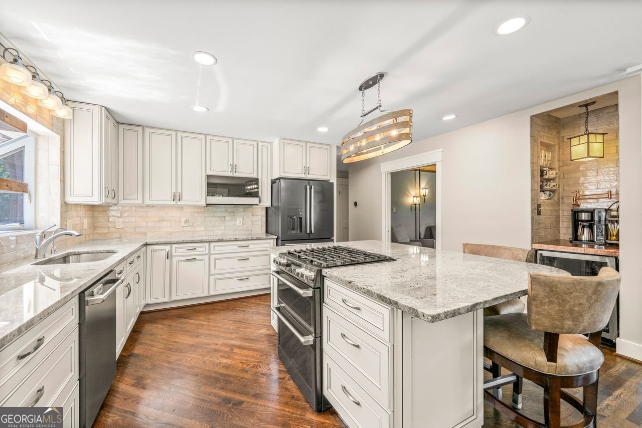 1382 VARNER Road Marietta - 15