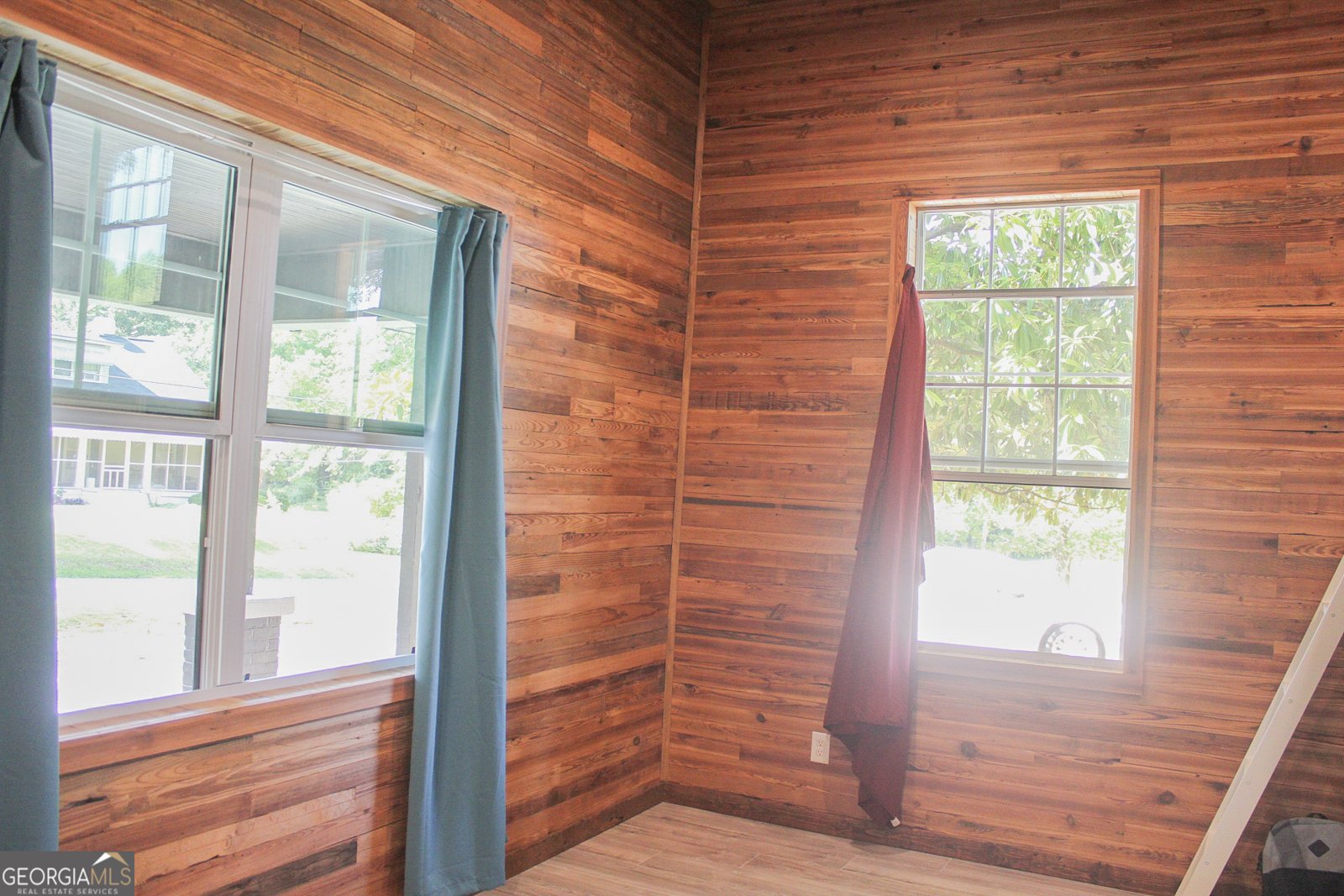 1048 Whites Mill Road Valley - 11