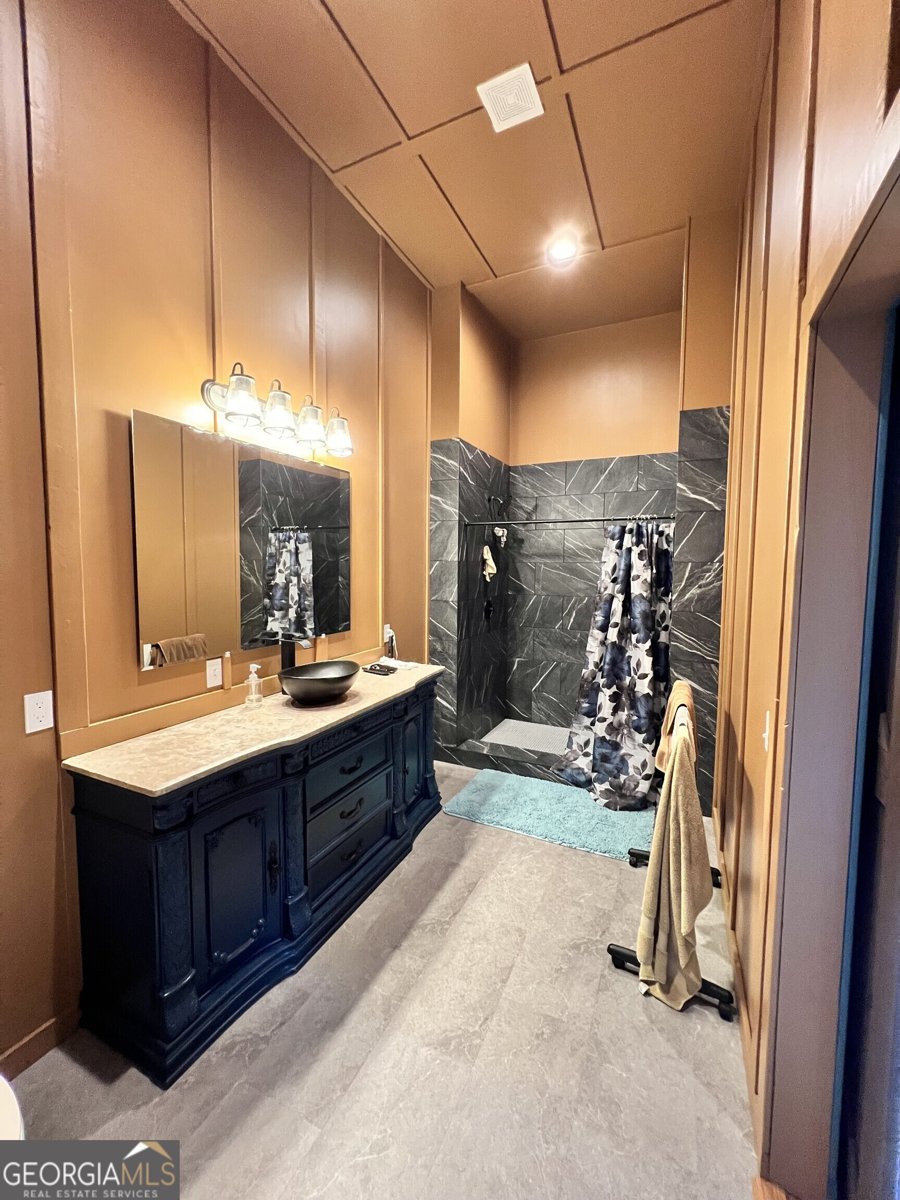 1048 Whites Mill Road Valley - 25