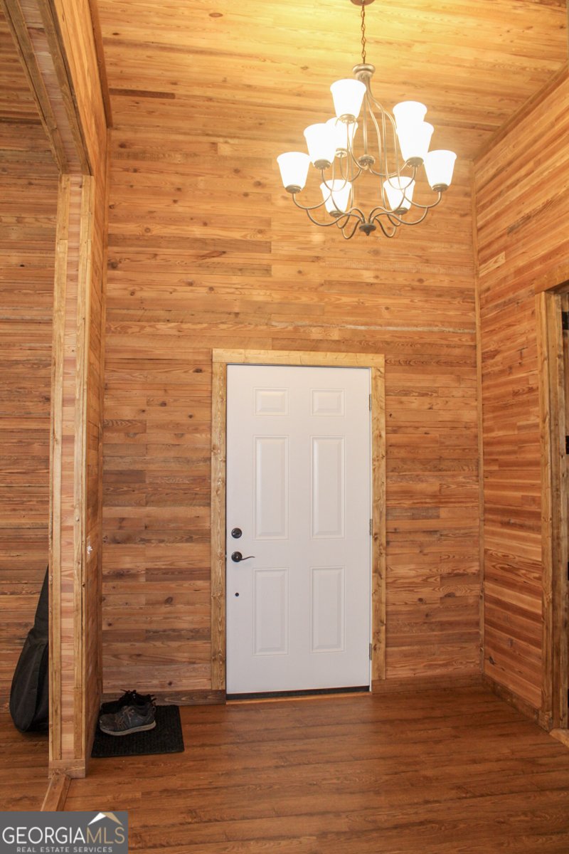 1048 Whites Mill Road Valley - 28